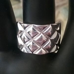 Solid sterling silver .925 ring size 8